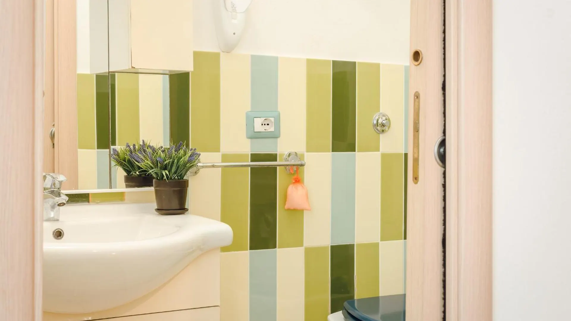 Suites Deluxe Front Sea, Domus Lumeras 阿尔盖罗